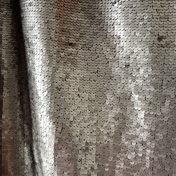 Beautiful BR sequin dress - Picture 5 of 7